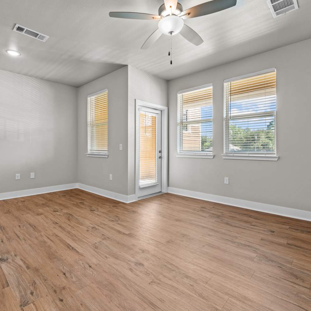 Comfortable living space at Cedar Springs in Corsicana, Texas