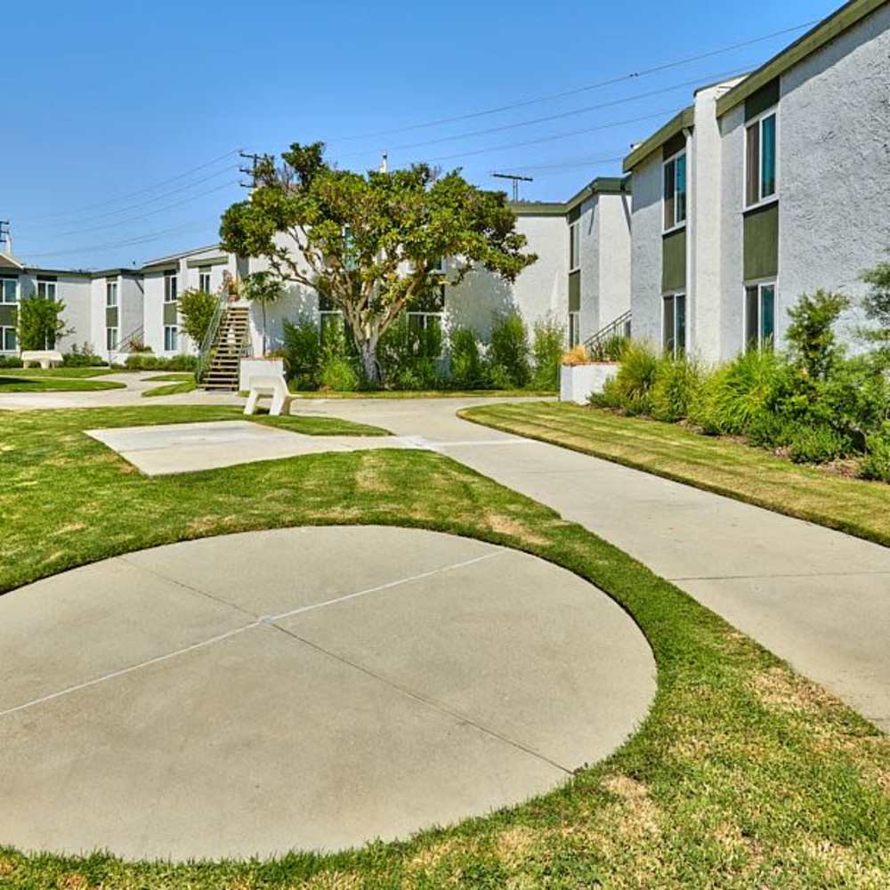 Greenery at Parthenia Townhouses in Canoga Park,California