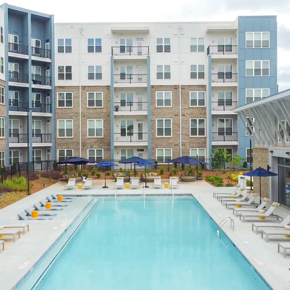 Pool with spa at Avonlea Pointe in Duluth, Georgia
