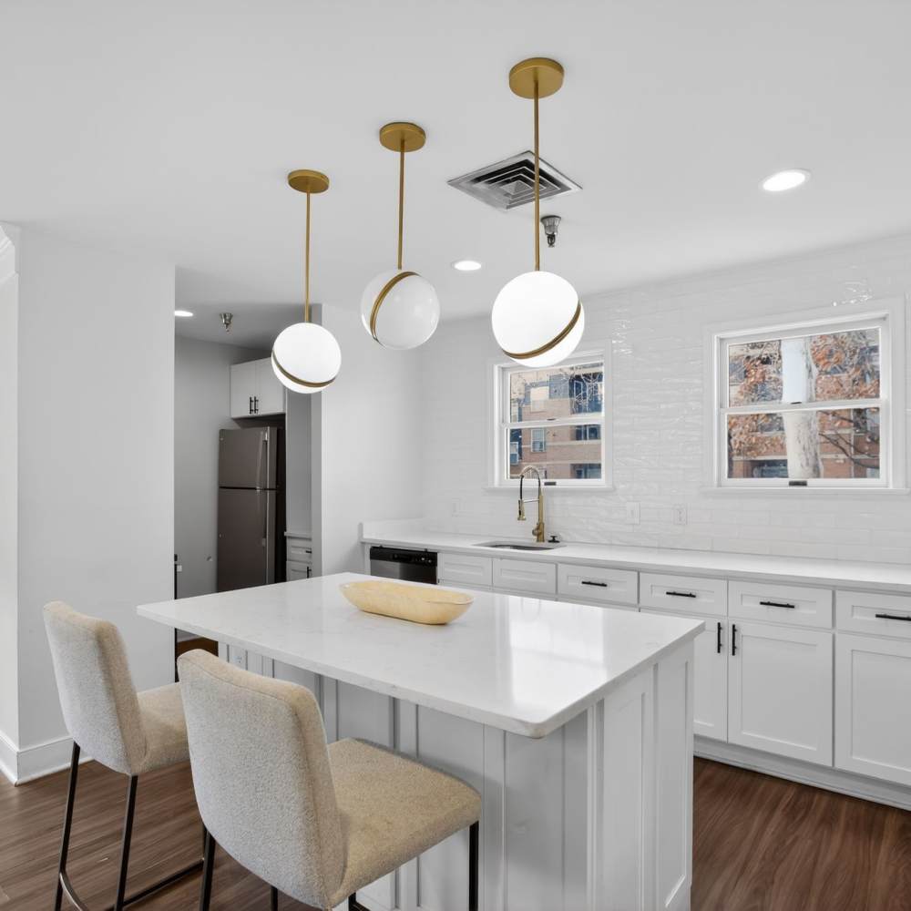 Resident clubhouse communtiy kitchen at Eagle Rock Apartments at Columbia Pike in Arlington, Virginia