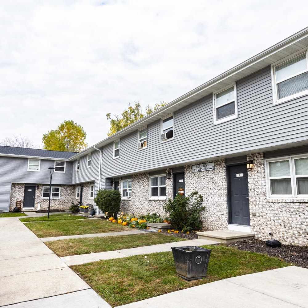 Building exterior at Taylor Crossing in Green Bay, Wisconsin