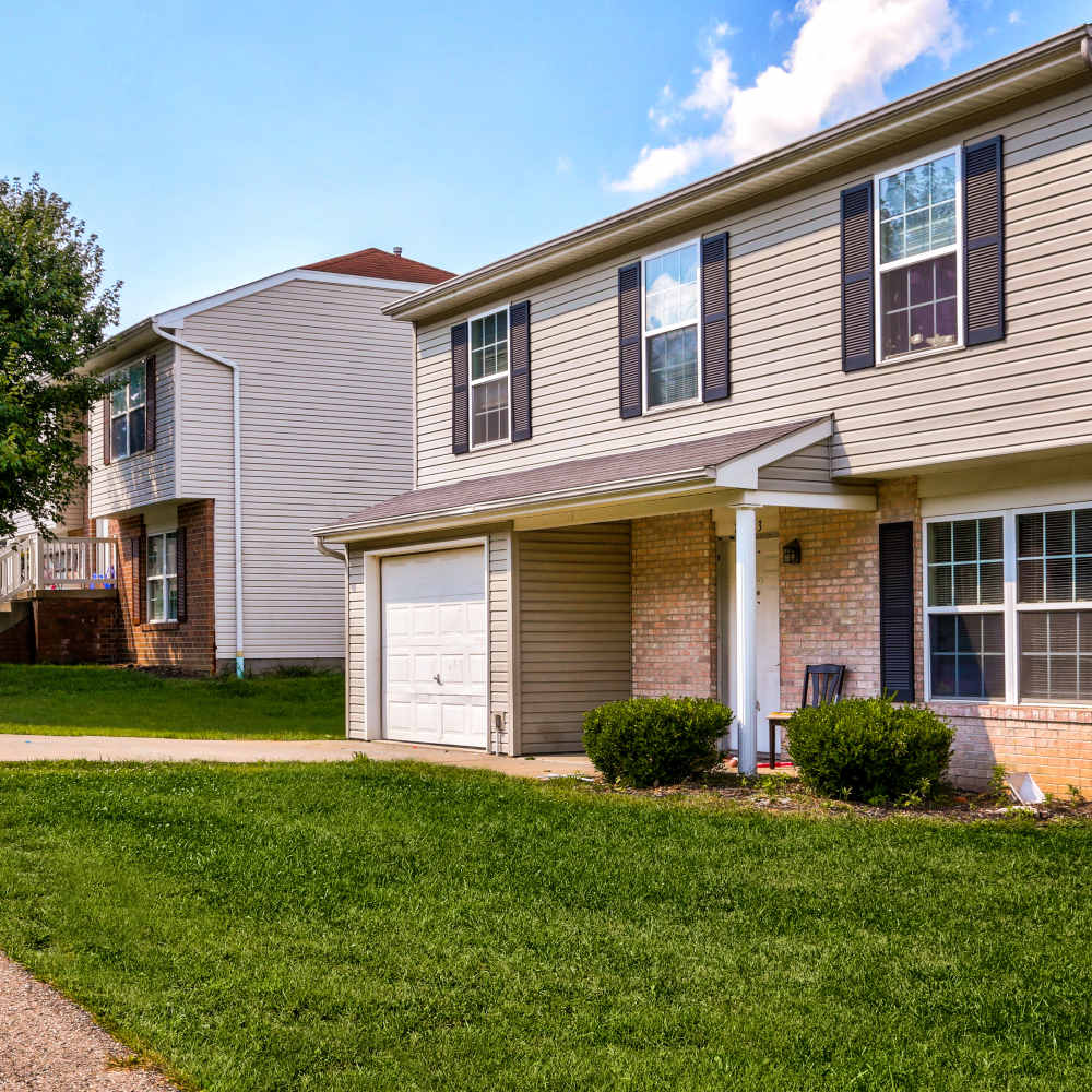 Building exterior at Briarwood Place in Wintersville, Ohio 