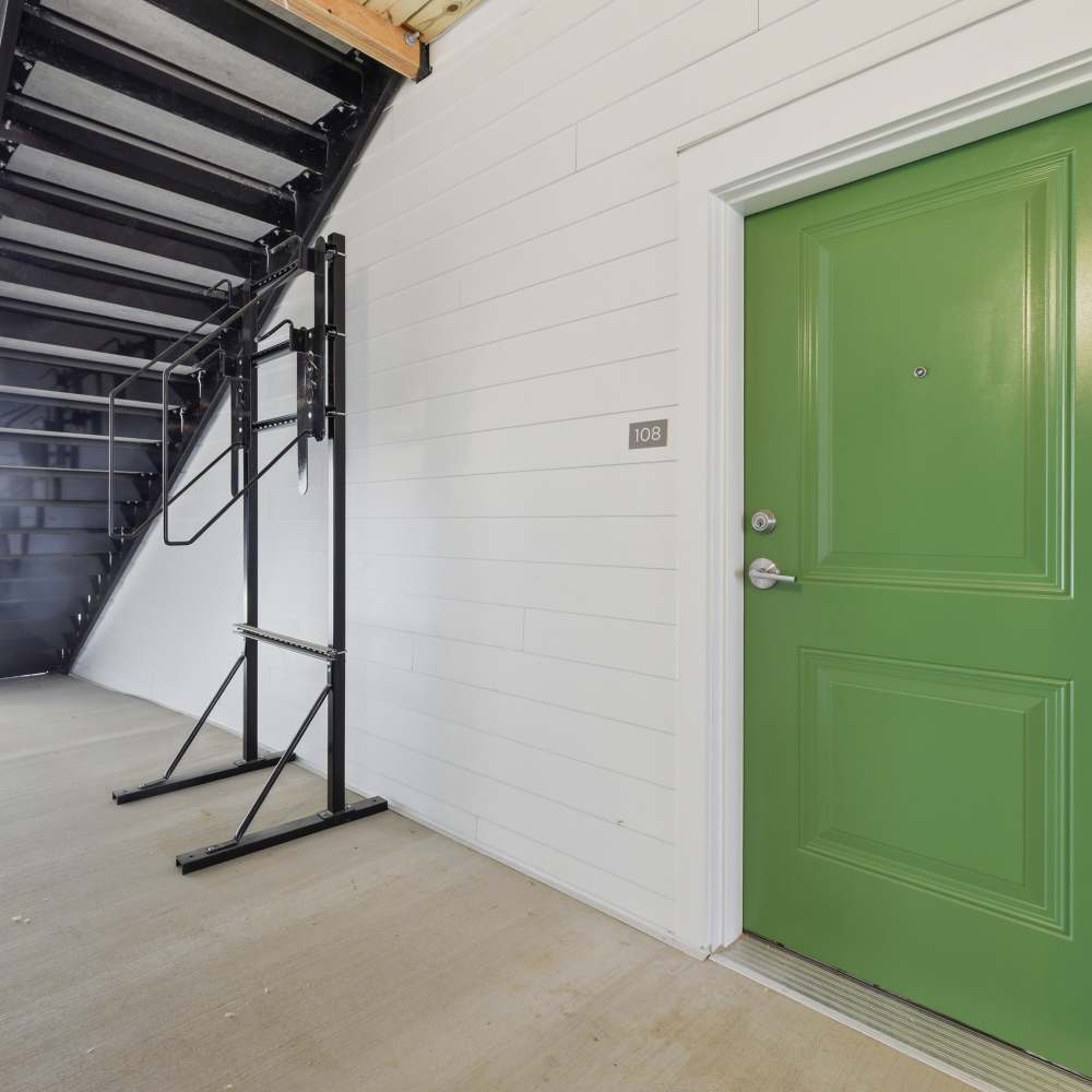 Green front door at The Warwick at Foundry Creek in Richmond, VA