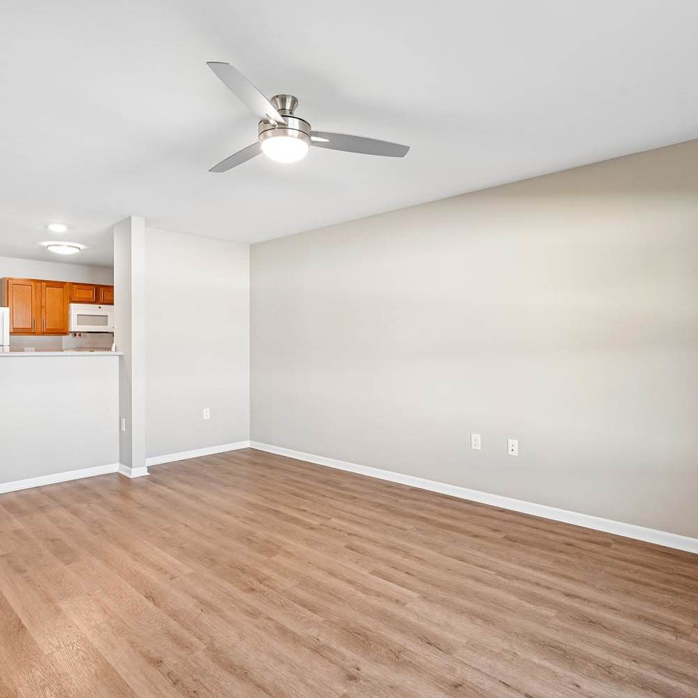 Living room at Juniper Crossing I in Columbus, Ohio 