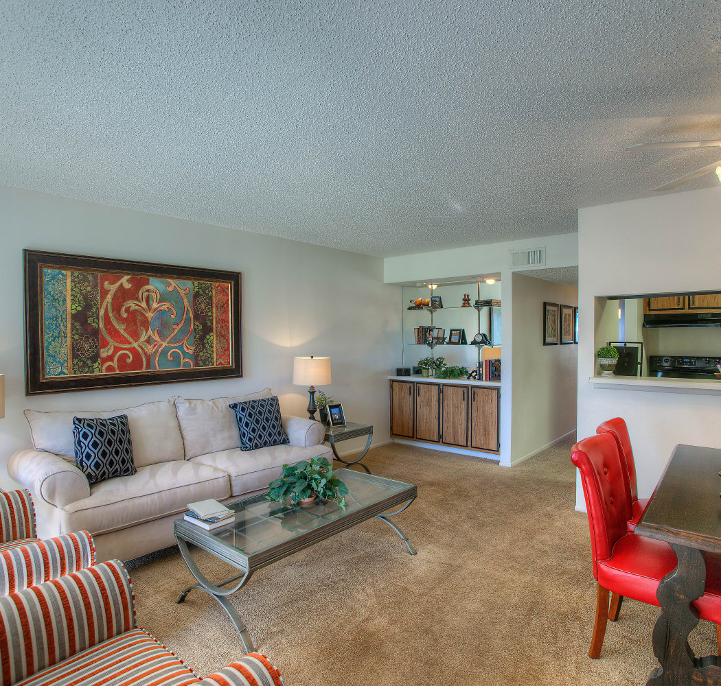 Beautiful apartment features await at Verona Park Apartments in Mesa