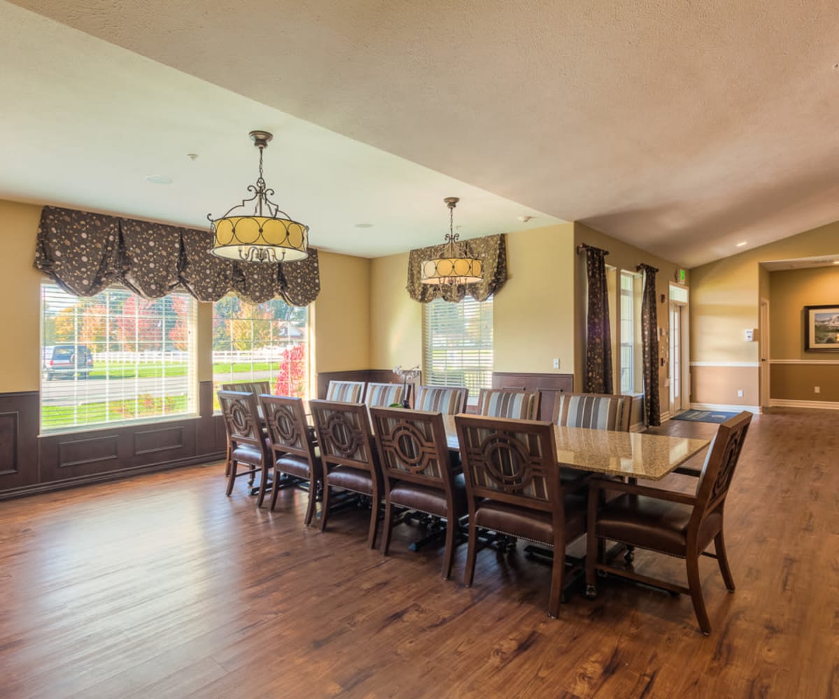 Dining table at Pacifica Senior Living Coeur d'Alene in Coeur d'Alene, Idaho