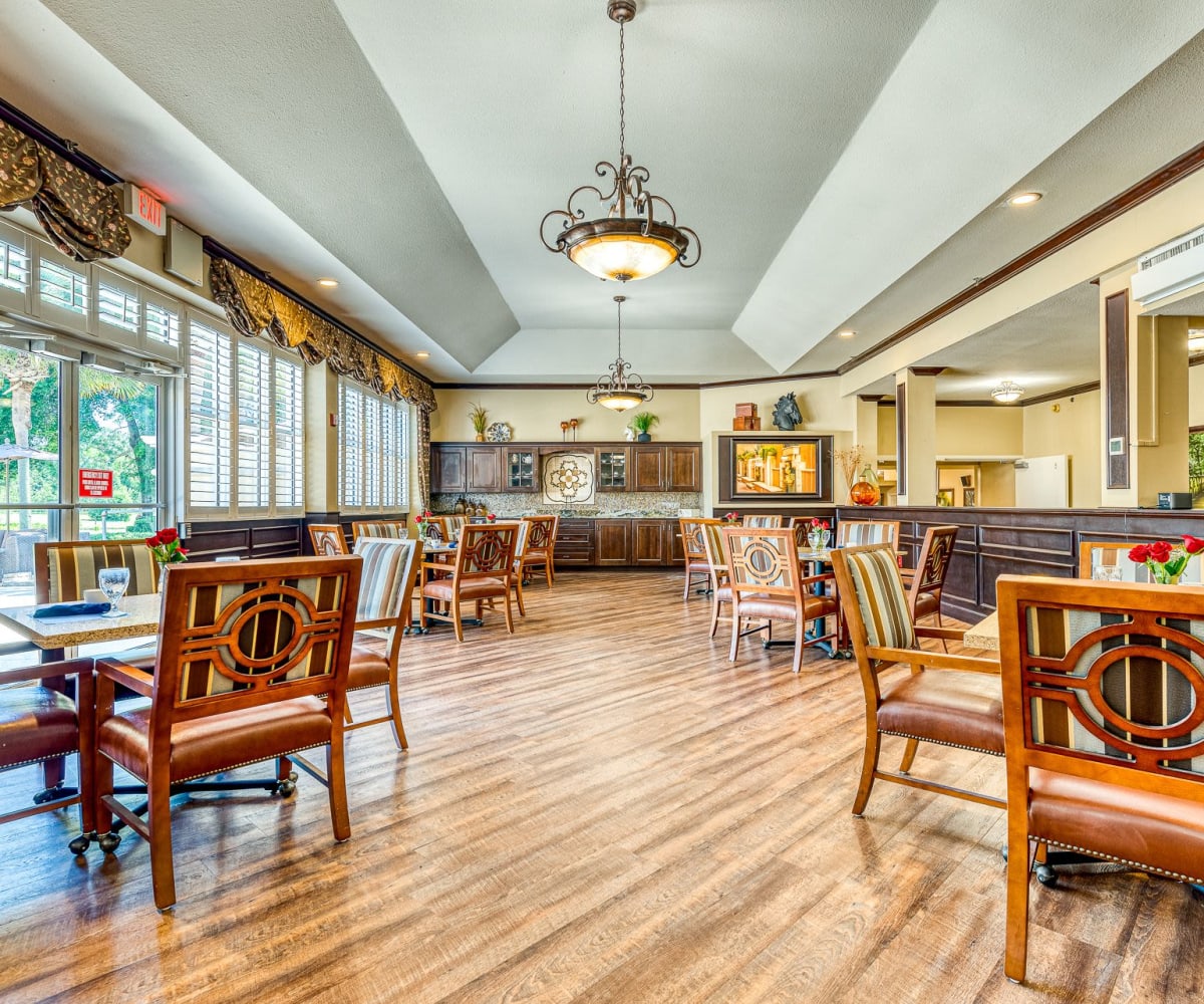 Dining room at Pacifica Senior Living Ocala in Ocala, Florida