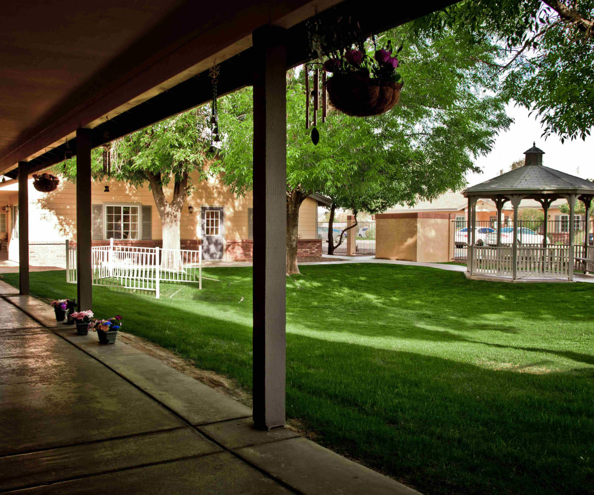 Patio views at Pacifica Senior Living Peoria in Peoria, Arizona