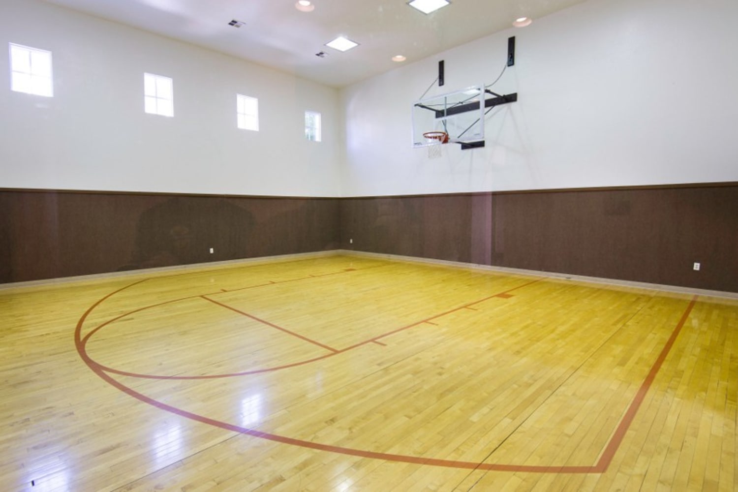 Irving Schoolhouse Apartments In Salt Lake City Ut