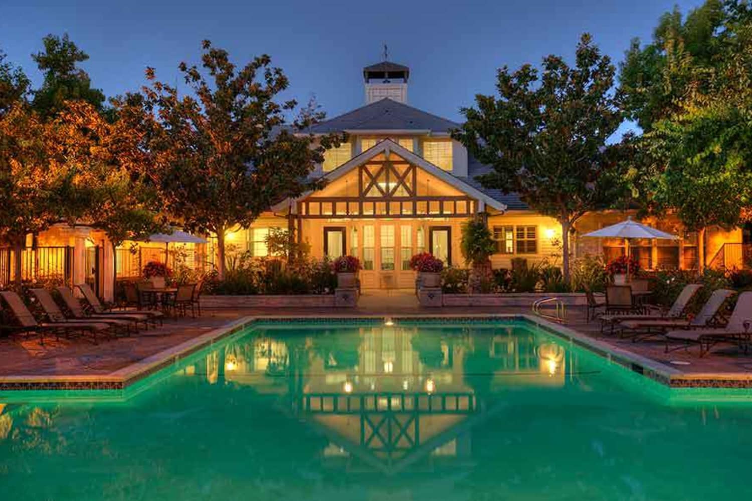 Pool at night at Nantucket Apartments in Santa Clara, California