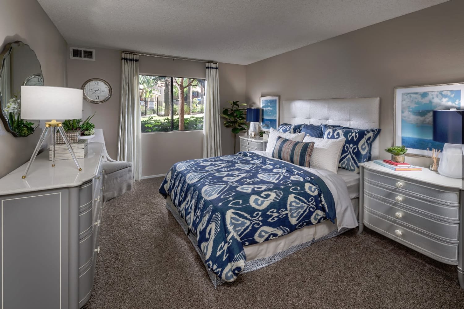 Enjoy large open bedrooms at Parcwood Apartments in Corona, California