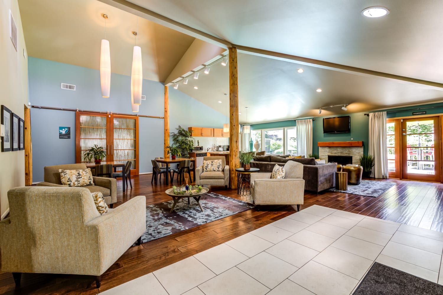 Photos of Vue Kirkland Apartments in Kirkland, Washington