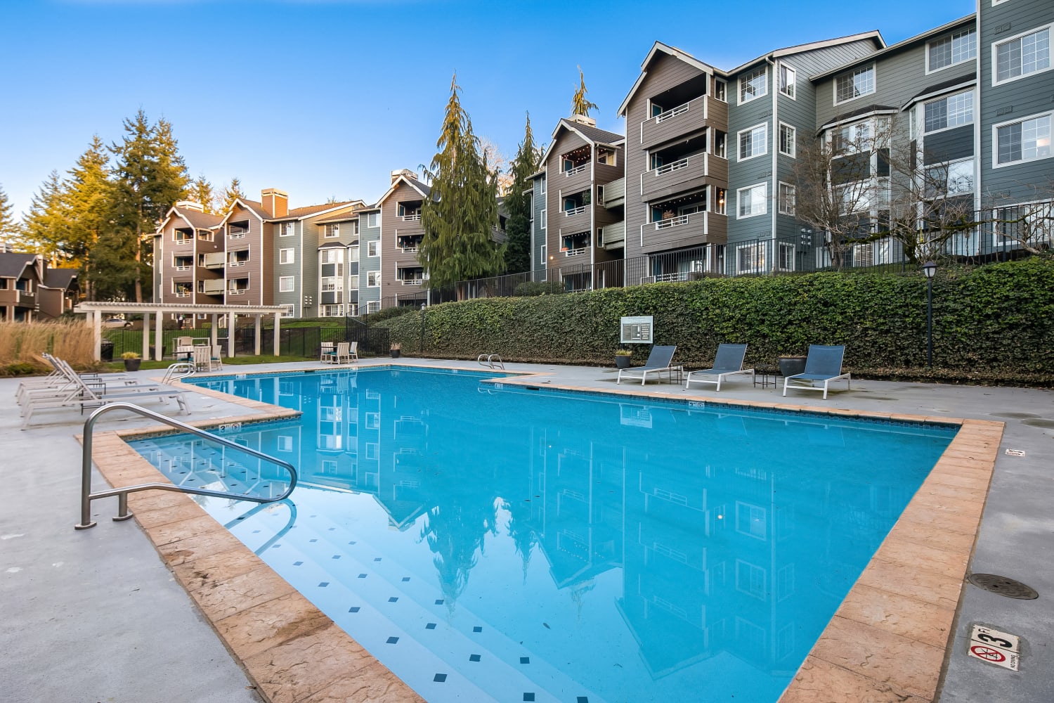 The community swimming pool at Overlook at Lakemont in Bellevue, Washington
