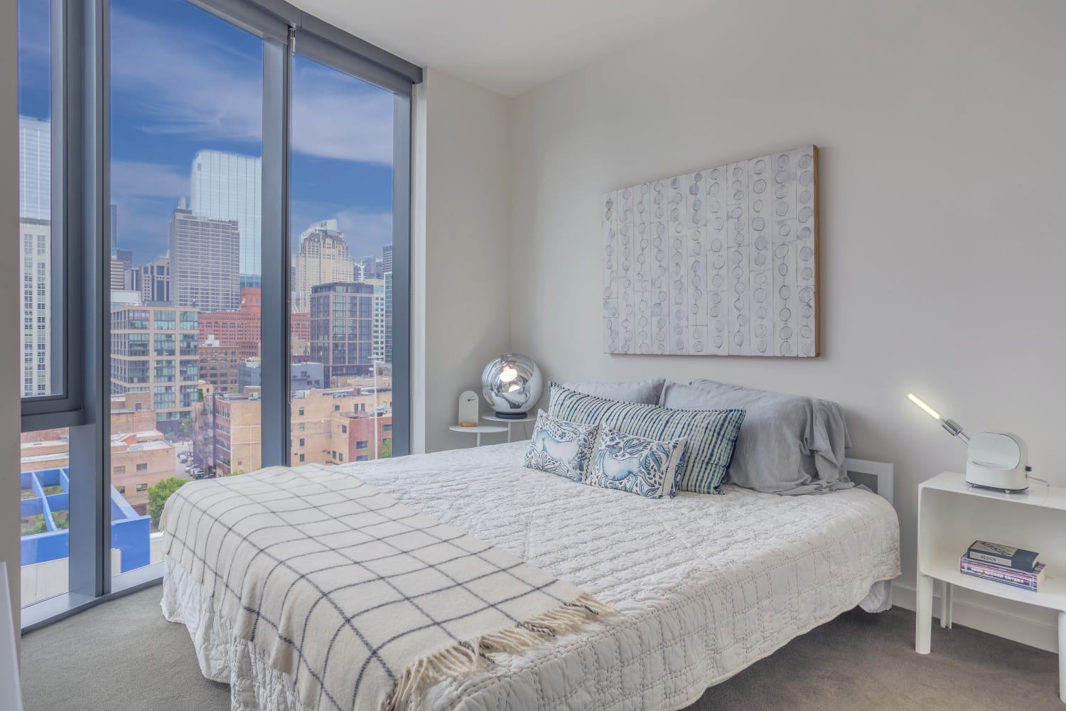Luxury Apartments in West Loop Chicago, IL | The Parker Fulton Market