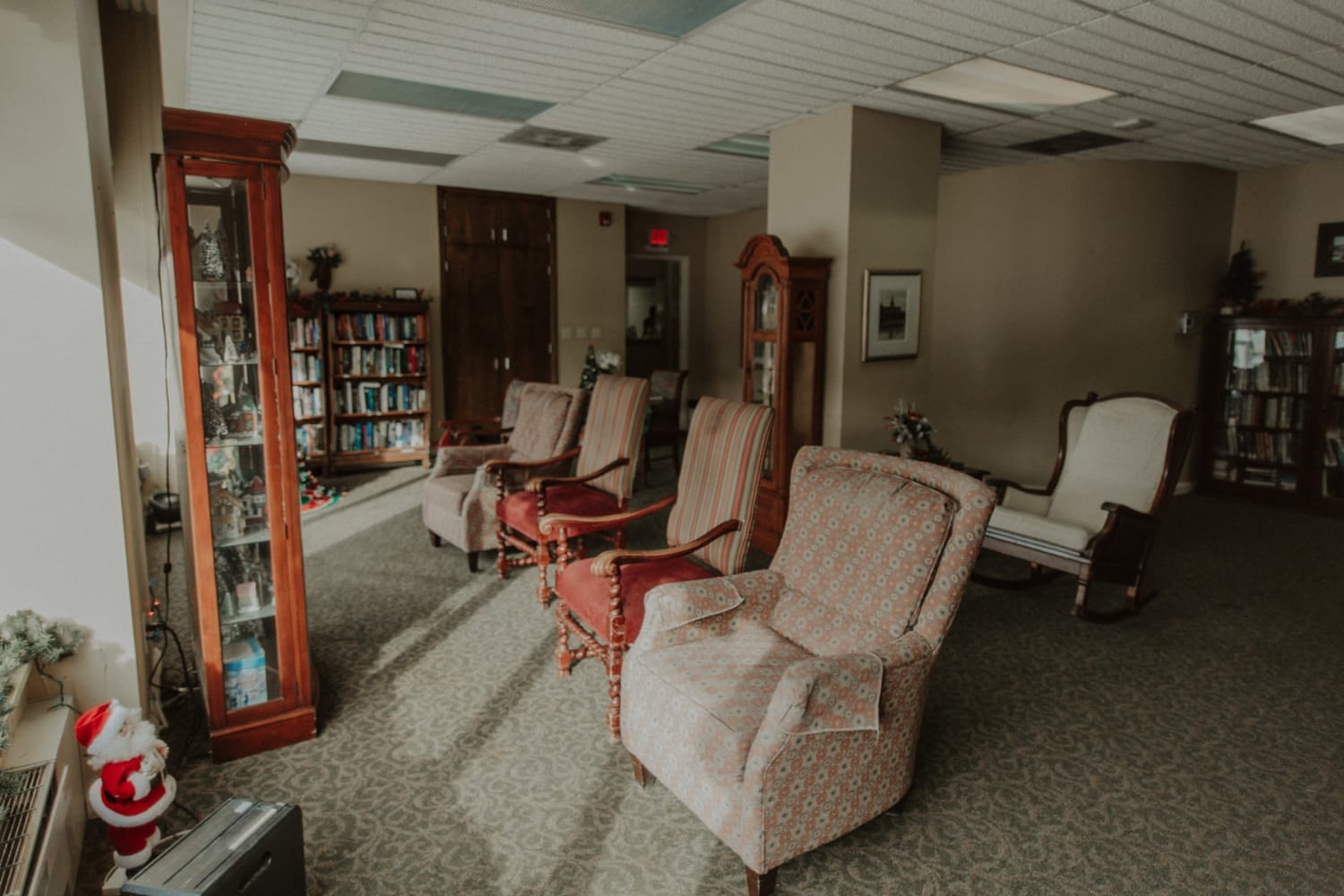 Resident library room at The Whitcomb Senior Living Tower in St. Joseph, Michigan