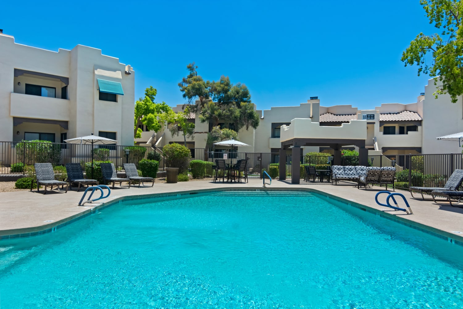Swimming pool at Casa Santa Fe Apartments in Scottsdale, Arizona