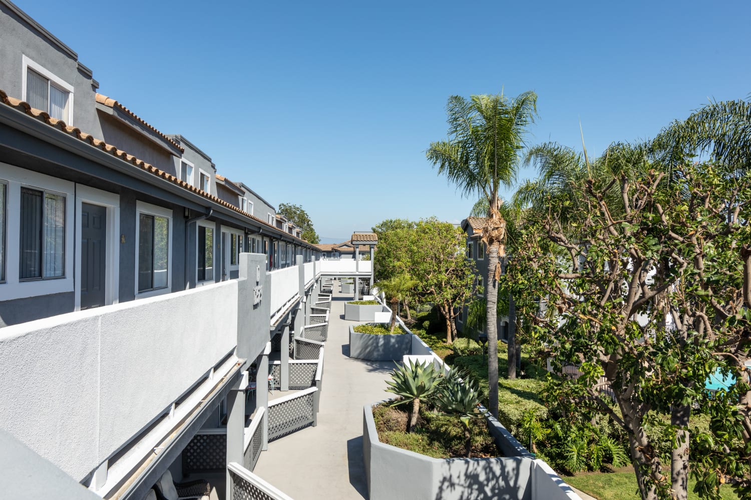 Apartments at Emerald Ridge in Garden Grove, California