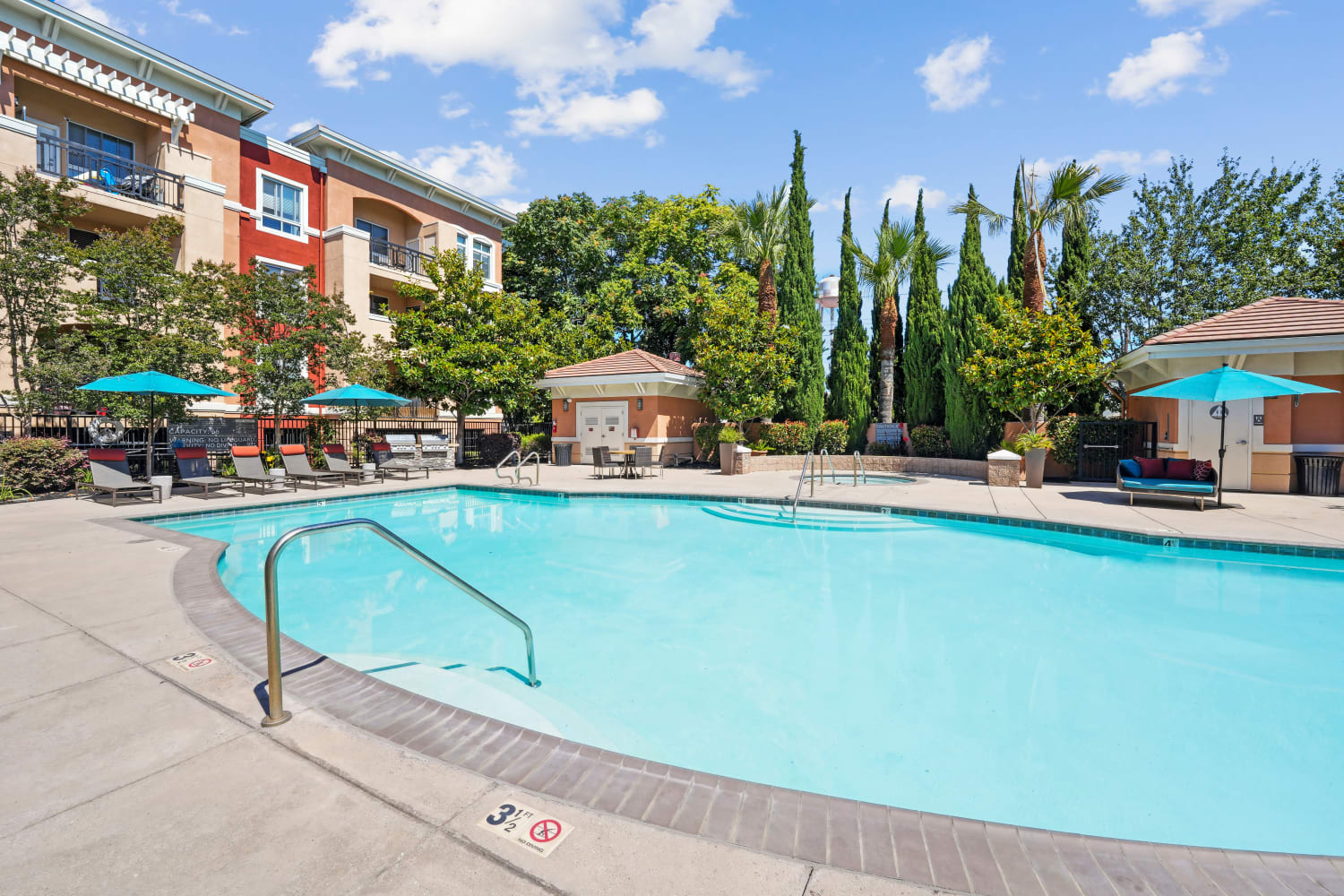 Pool at Villa Del Sol in Sunnyvale, California