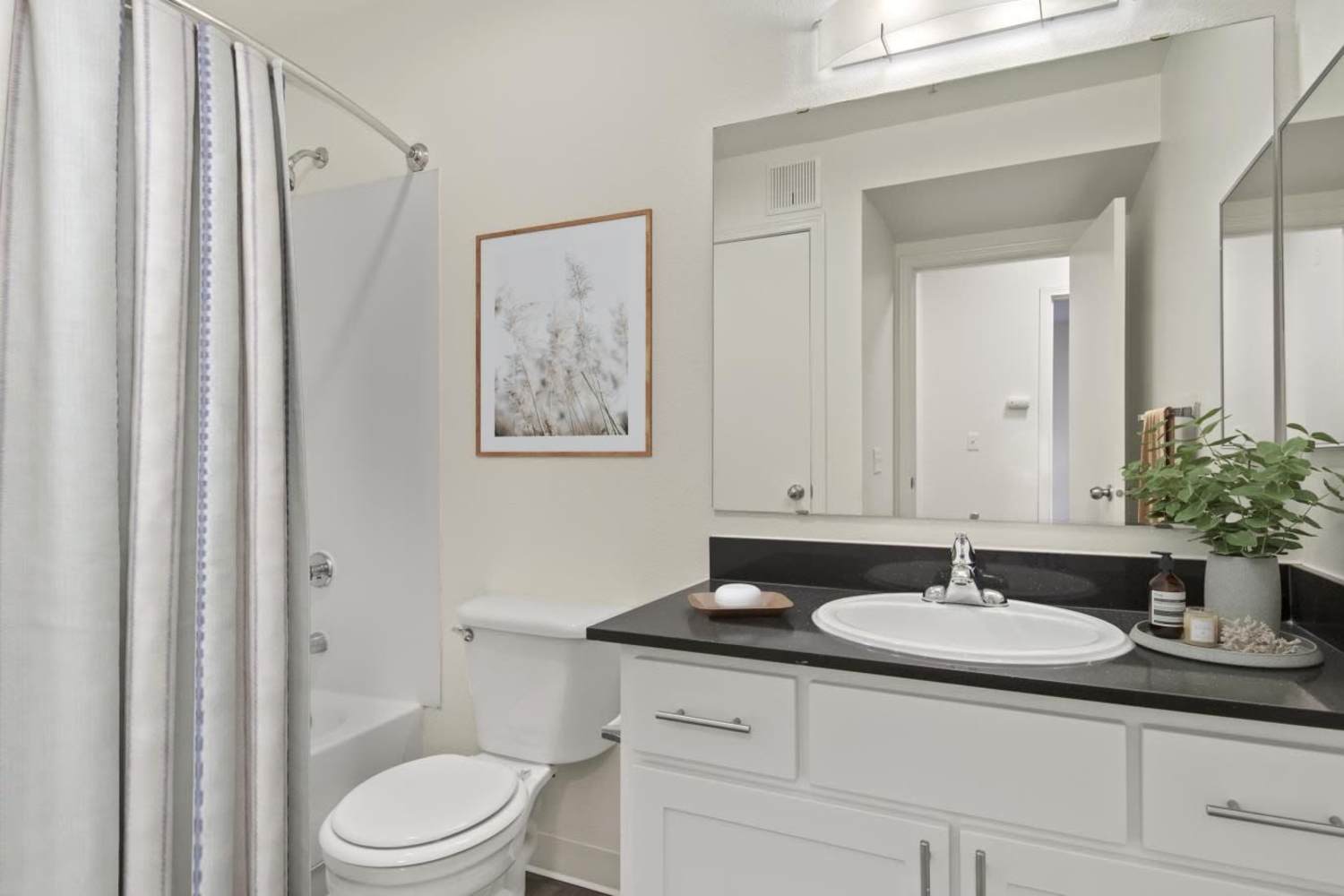 Spacious bathrooms at Stonemeadow Farms in Bothell, Washington