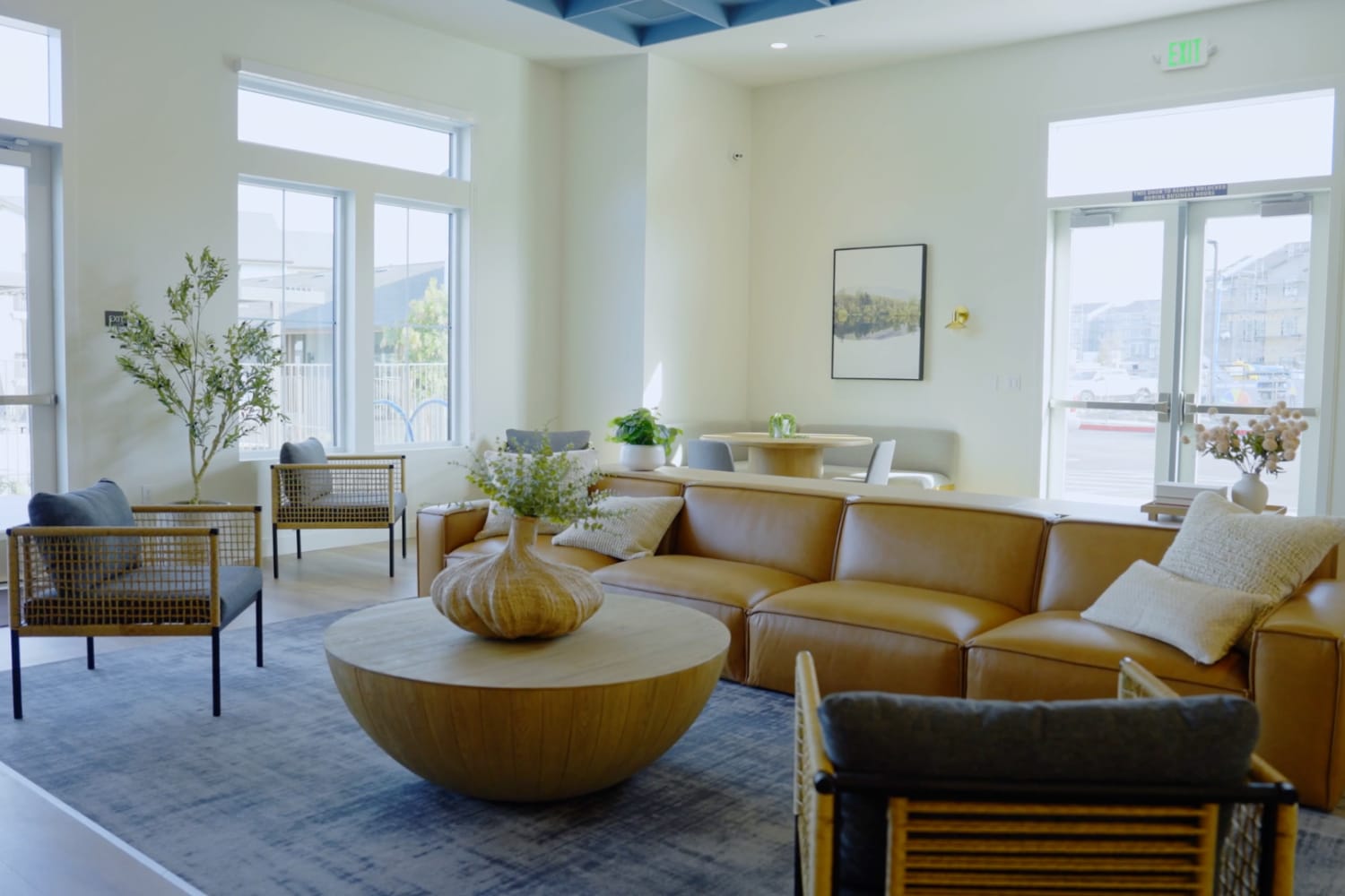 Apartments for rent at Crescent Apartments in Roseville, California  