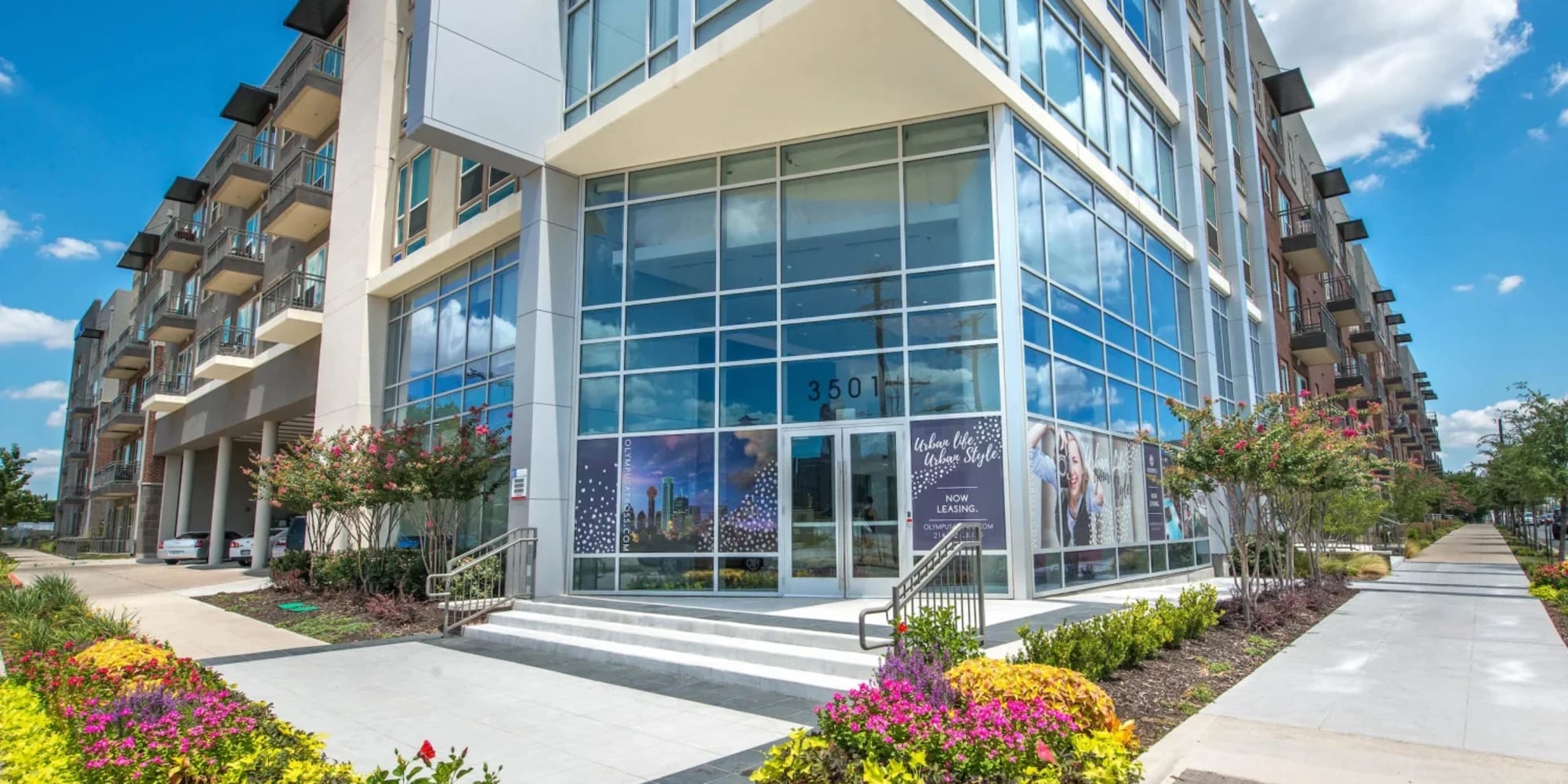 Apartments at Macallan at Ross in Dallas, Texas