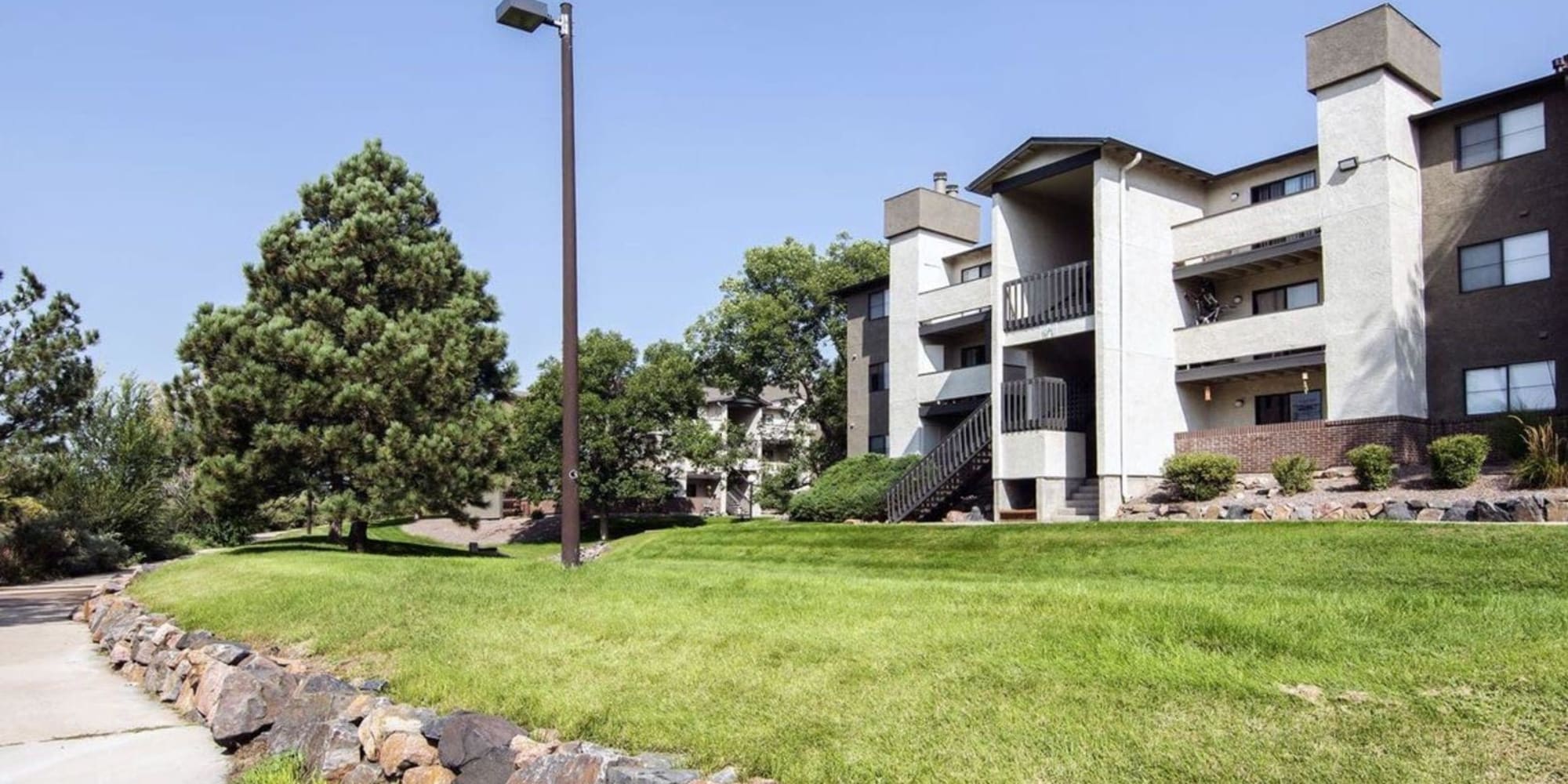 Apartments in Lakewood, Colorado at Sofi Belmar