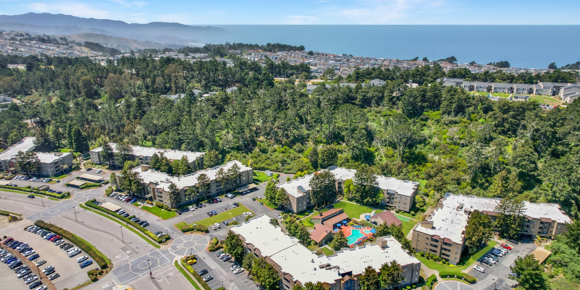 Serramonte Ridge Apartment Homes apartments in Daly City, {location_state_name}}