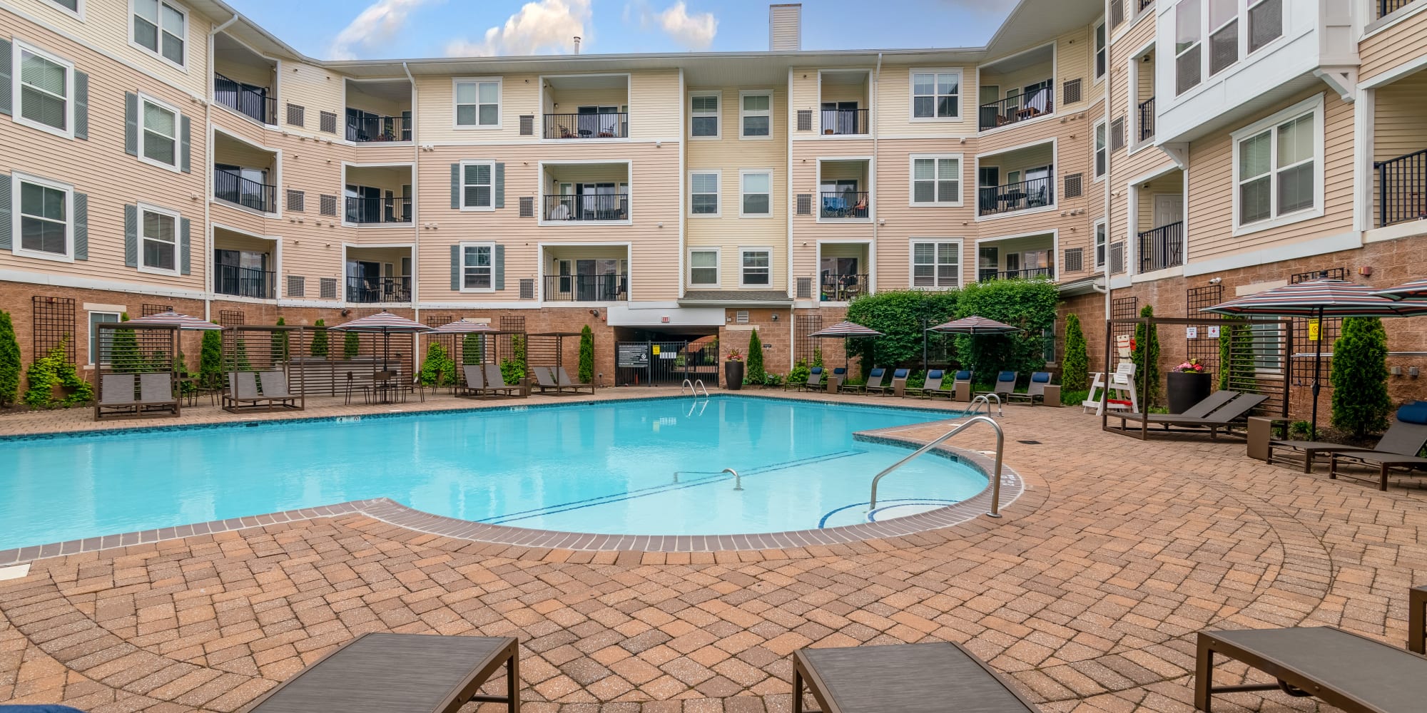 Resort style pool at Sofi Gaslight Commons in South Orange, New Jersey