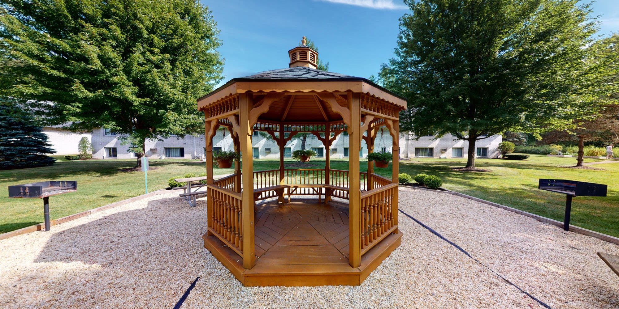 Outdoor areas at Tanglewood Apartments & Townhomes in Erie, Pennsylvania