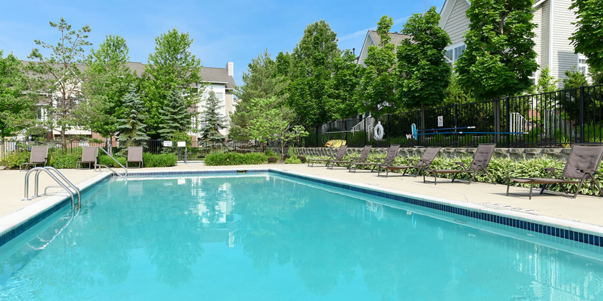 Beautiful pool at Encore Townhomes in Utica, Michigan