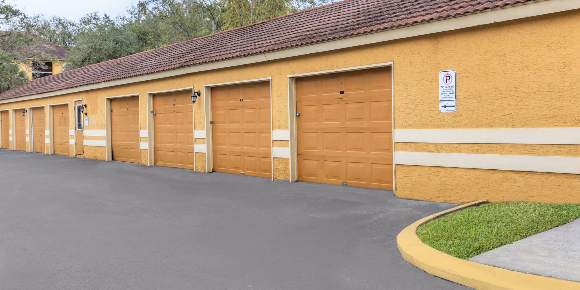 Private garages at Images Condominiums in Kissimmee, Florida
