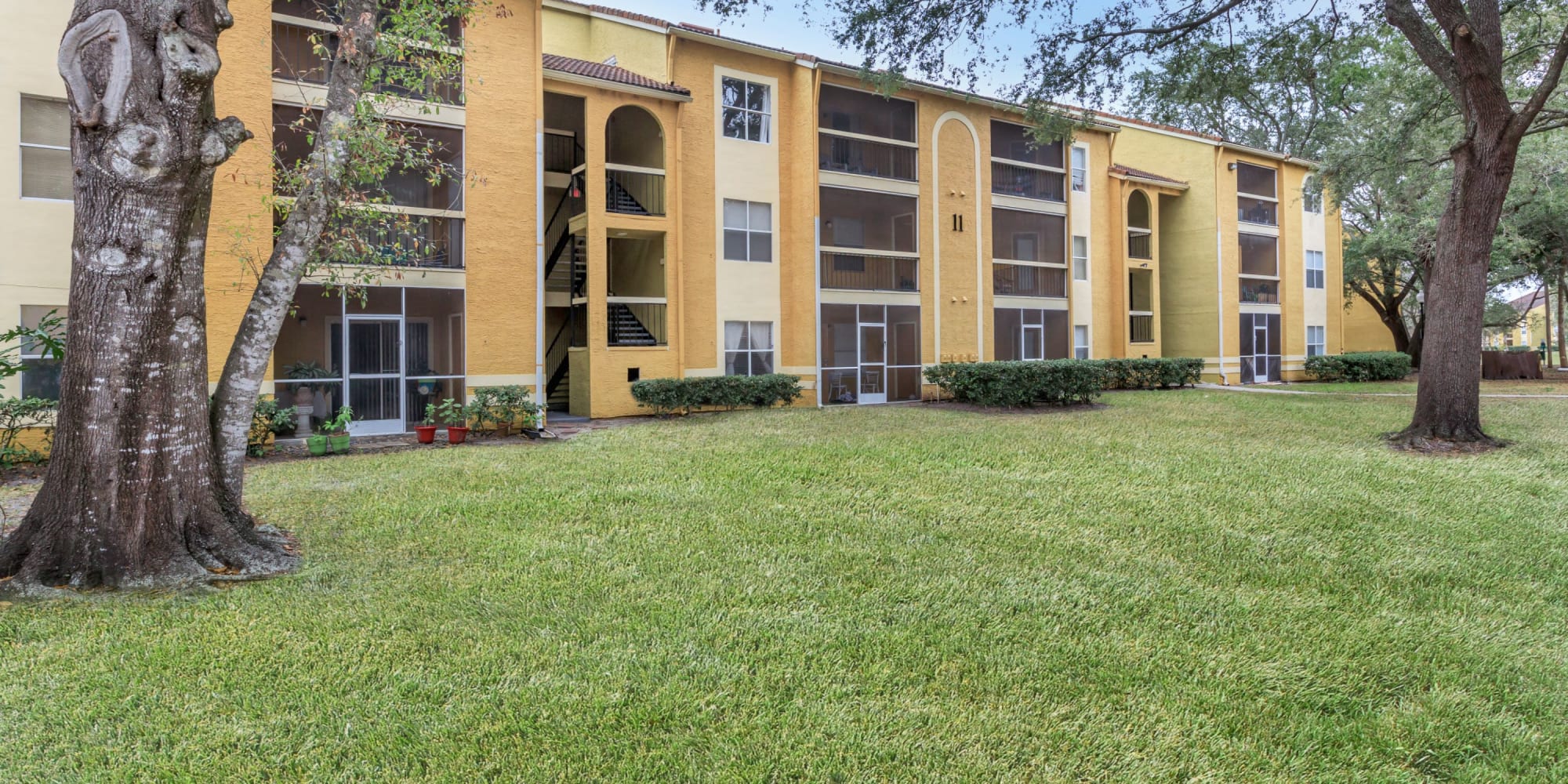 Green lawn outside of Images Condominiums in Kissimmee, Florida