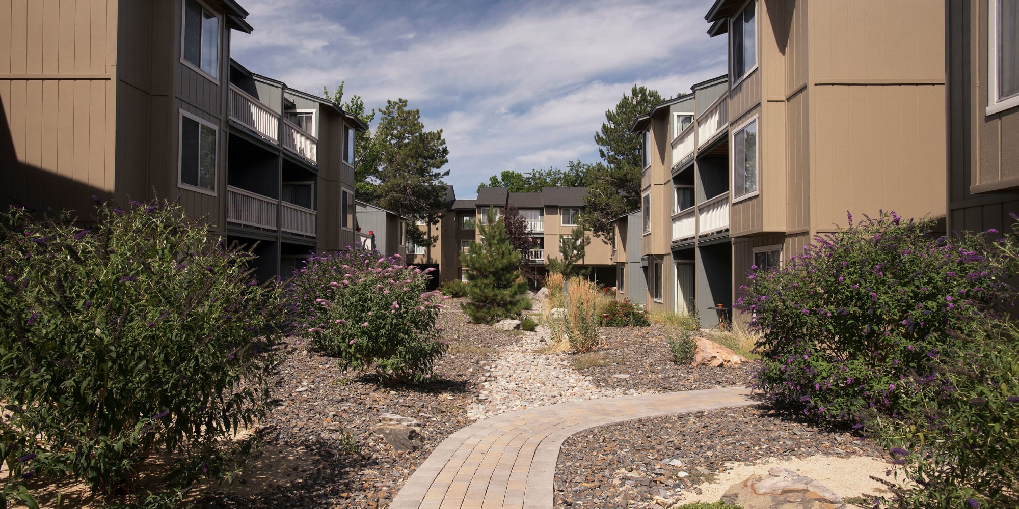 Path through the community at Keyway Apartments in Sparks, Nevada