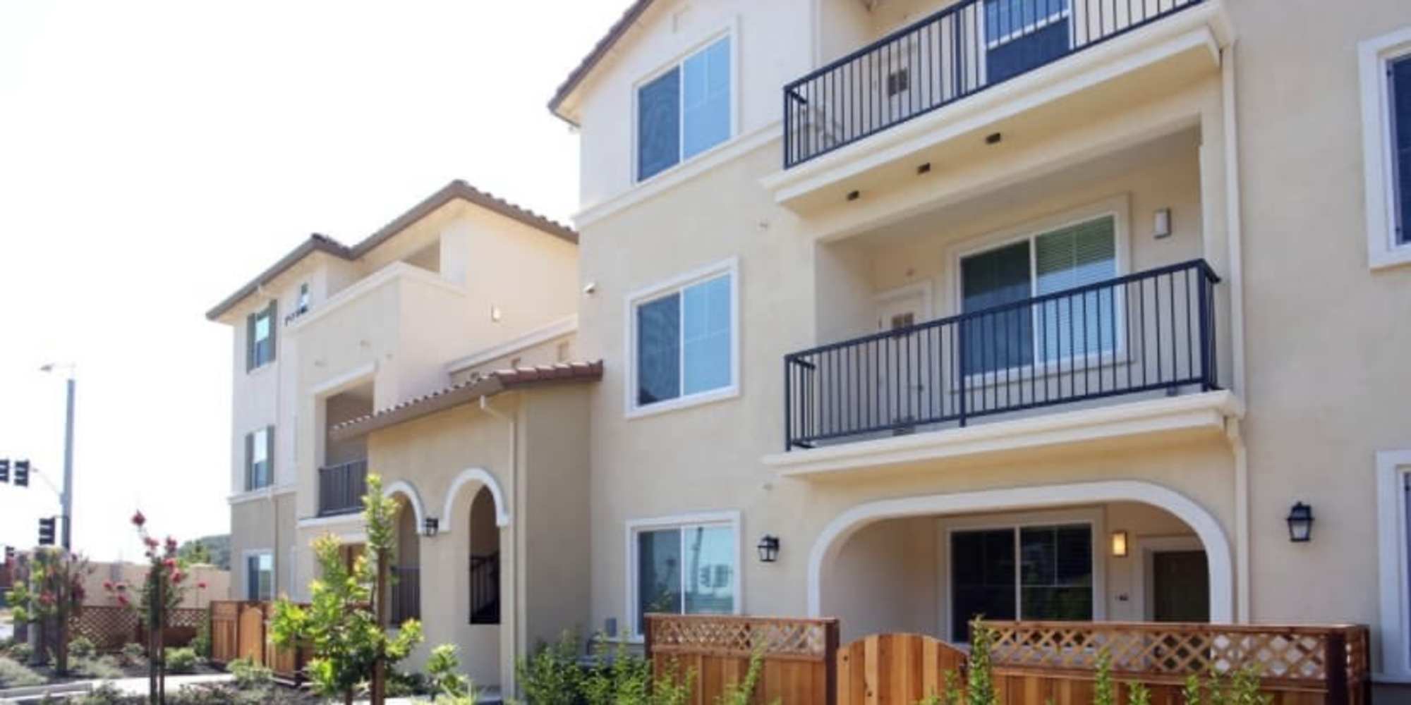 Vines on 80 apartments in Fairfield, California