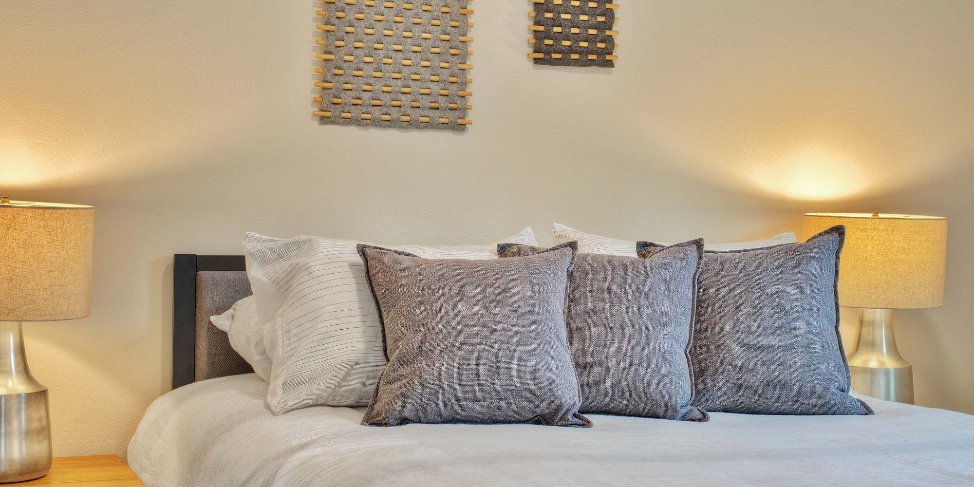 Bed and nightstands at Alder Walk in Puyallup, Washington