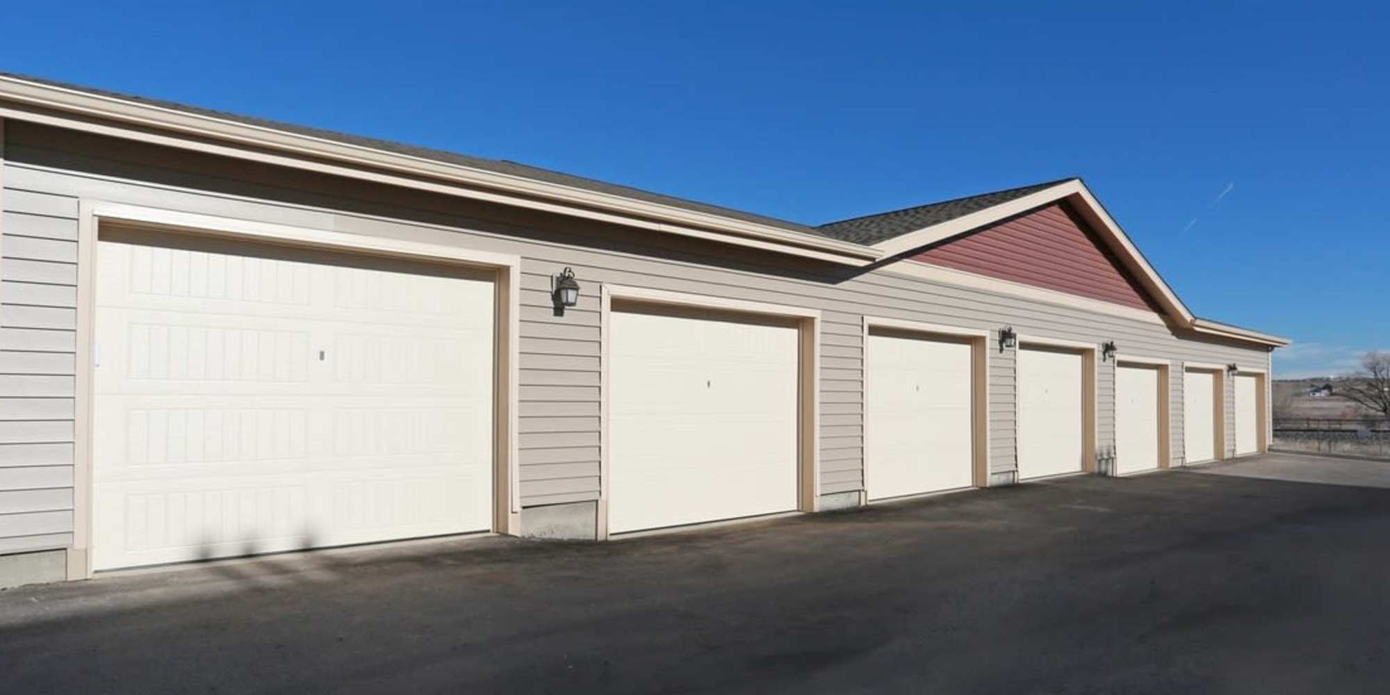 Garages at Copper Stone in Lafayette, Colorado
