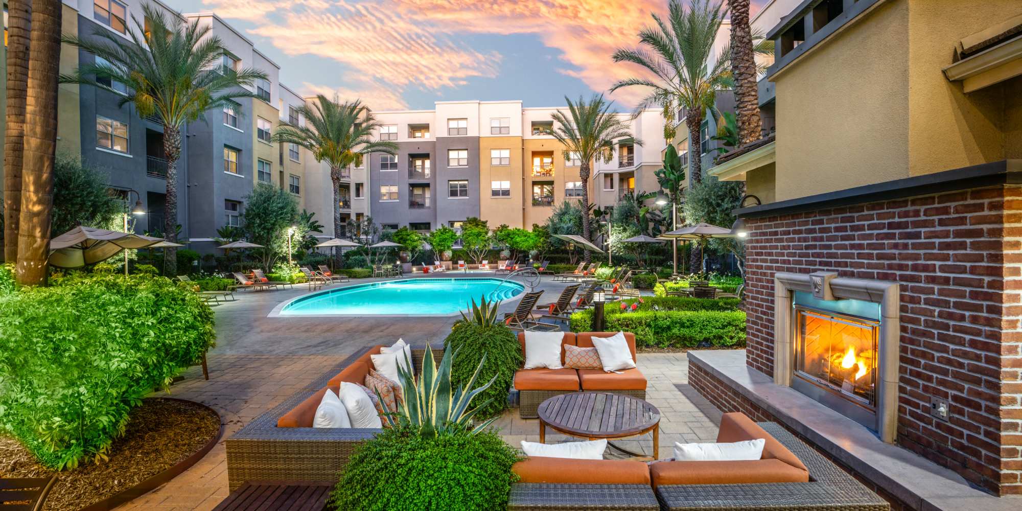 Apartments in Monrovia, California at Paragon at Old Town 