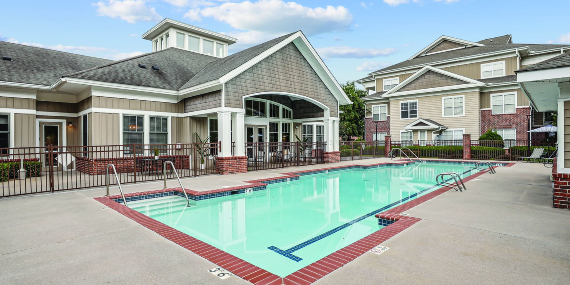 Apartments at The Reserves at Arboretum in Newport News Virginia