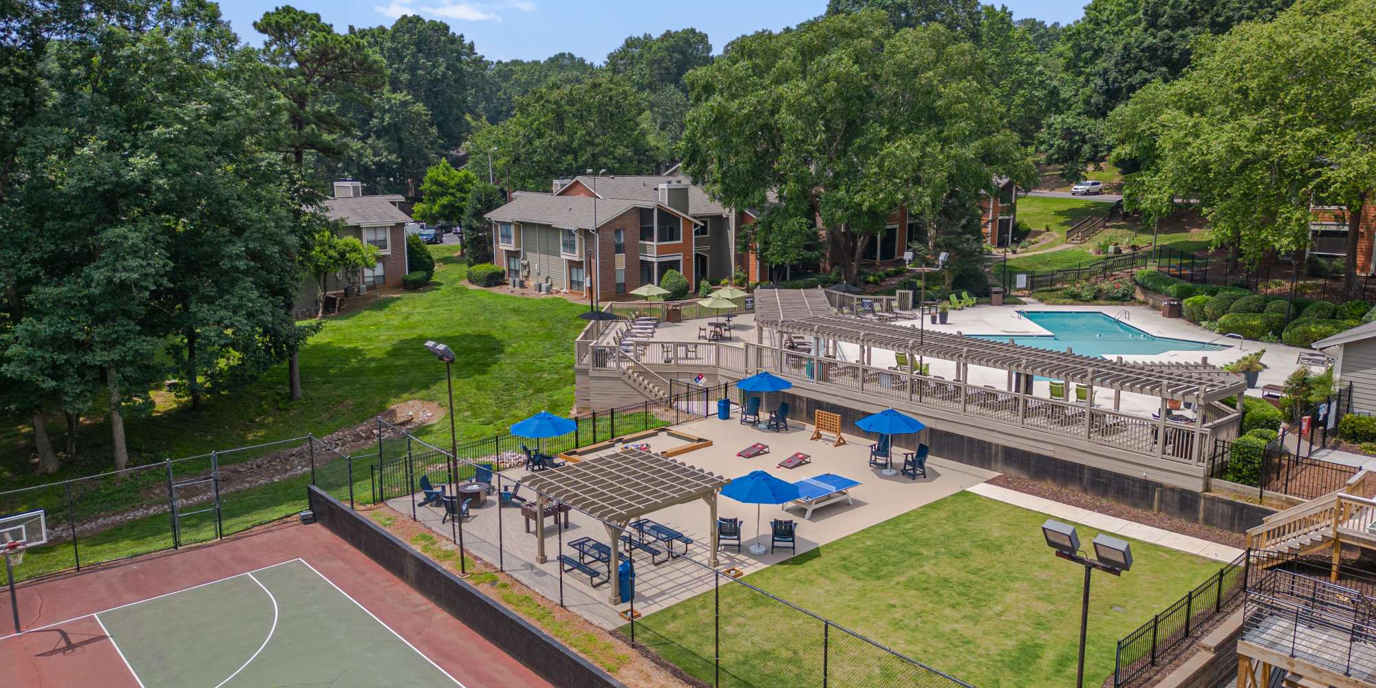 Apartments at The Retreat at Lake Johnson Apartments in Raleigh North Carolina