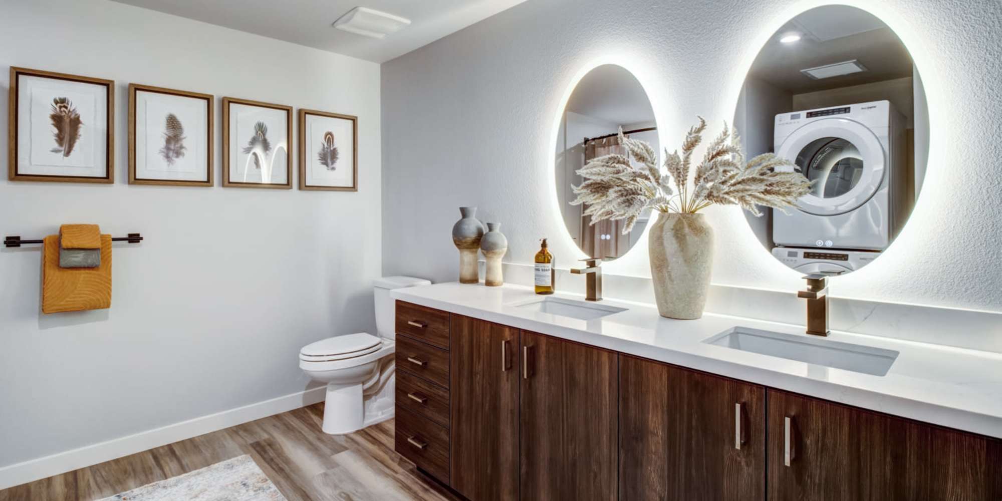 Wash room at Aurora at Green Valley in Fairfield, California
