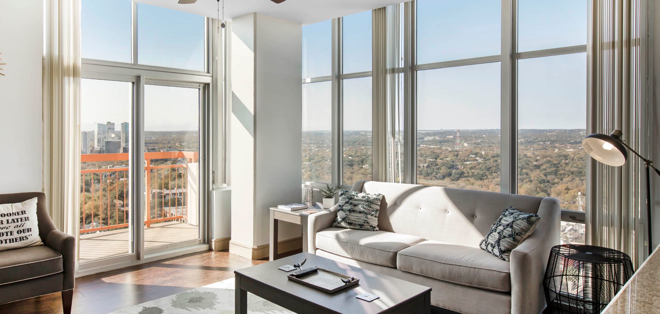 Photos Of 21 Rio In Austin Tx Set in austin, kasa austin apartments offers free wifi, and guests can enjoy a fitness centre, a shared kasa austin apartments has been welcoming booking.com guests since 13 may 2019. photos of 21 rio in austin tx