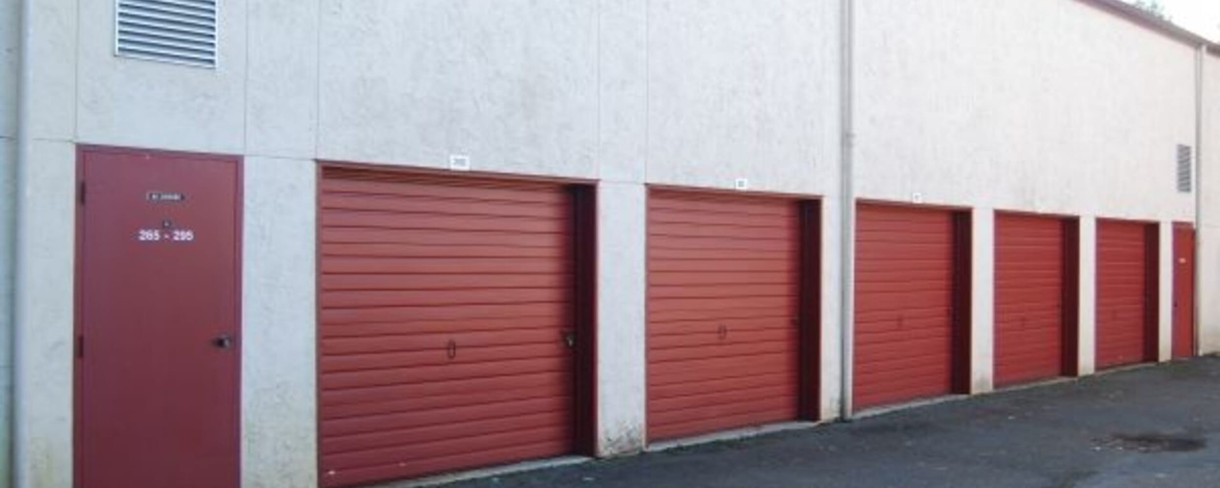 Large units at Space Station Self Storage in Port Orchard, Washington