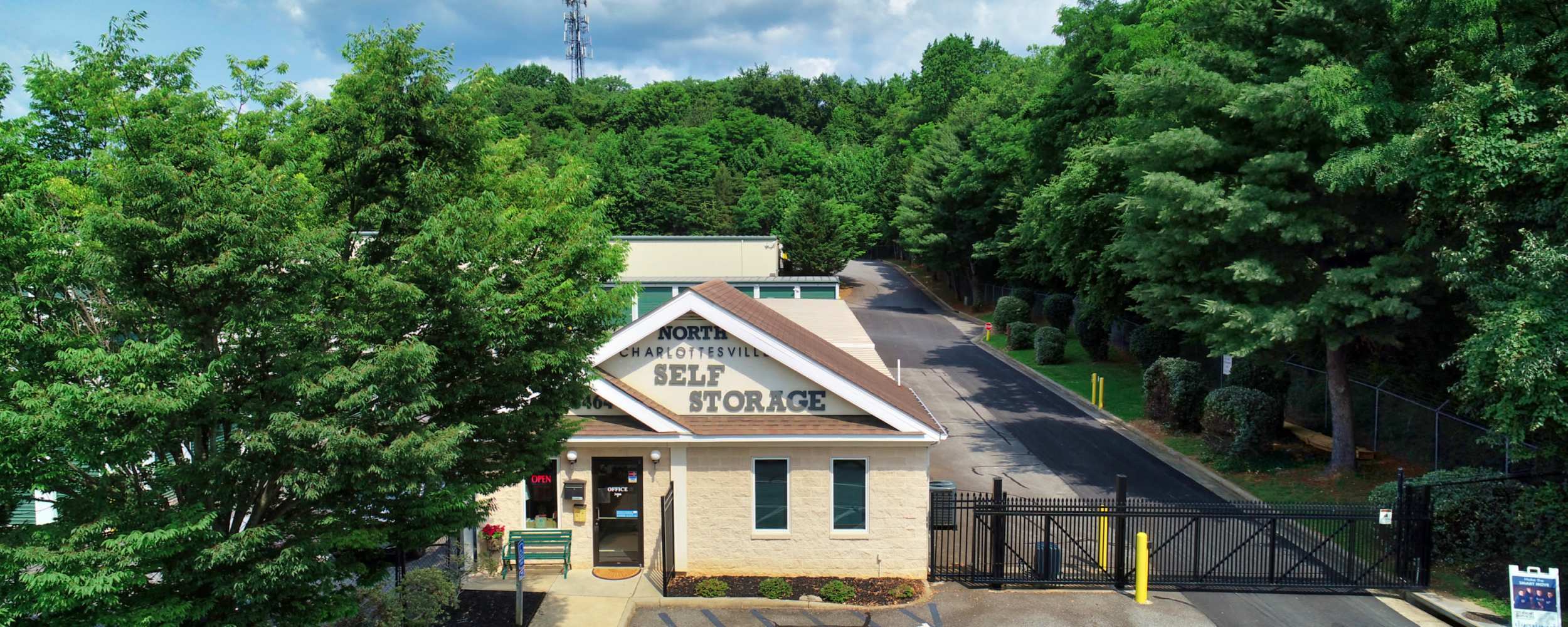 Exterior of the leasing office at North Charlottesville Self Storage in Charlottesville, Virginia