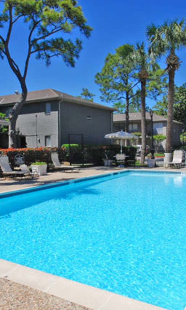 Swimming Pool at The Abbey at Briargrove Park in Houston, Texas