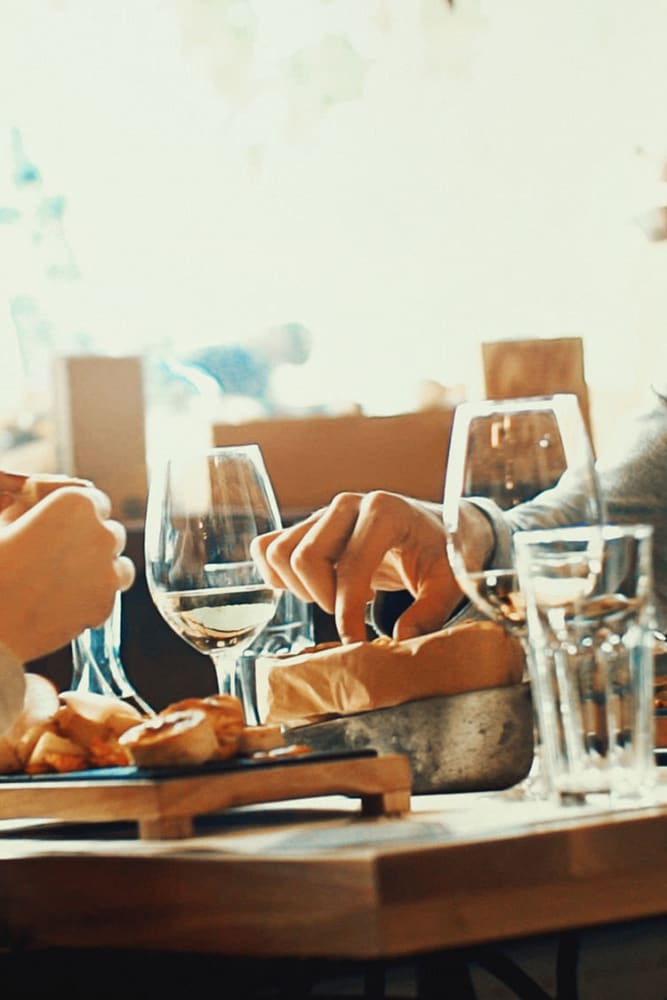 Couple having dinner near La Pro Apartments in Los Angeles, California