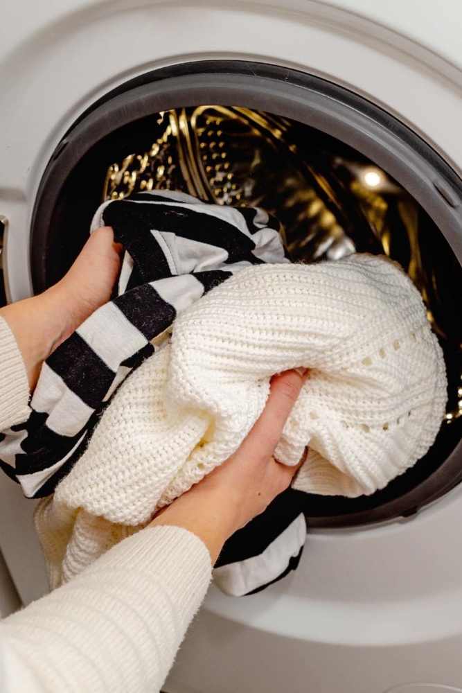 Full-size in-unit washer and dryer at Pinyon Apartments in Reno, Nevada