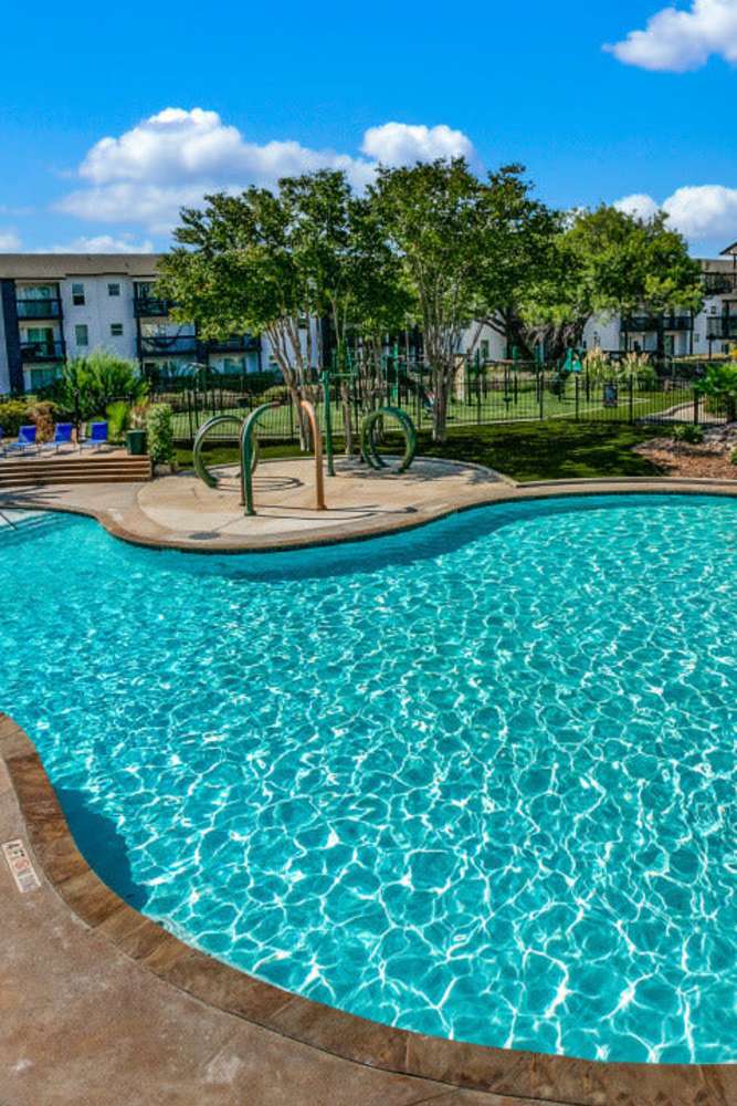 Swimming pool at Palatia Apartment Homes in San Antonio, Texas