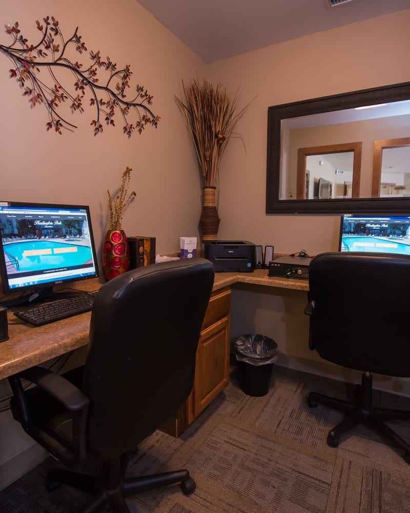 Business center at Huntington Park Apartments in Wichita, Kansas
