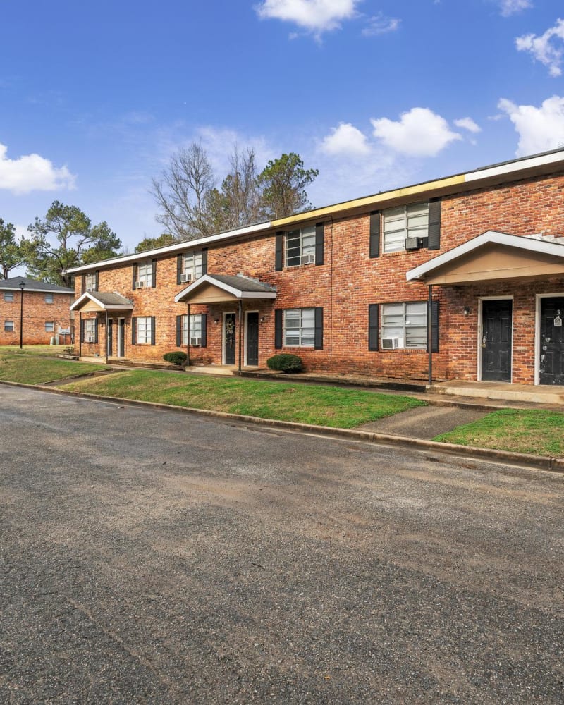 Exterior of apartments at Walnut Creek Apartments in Macon, Georgia at dusk