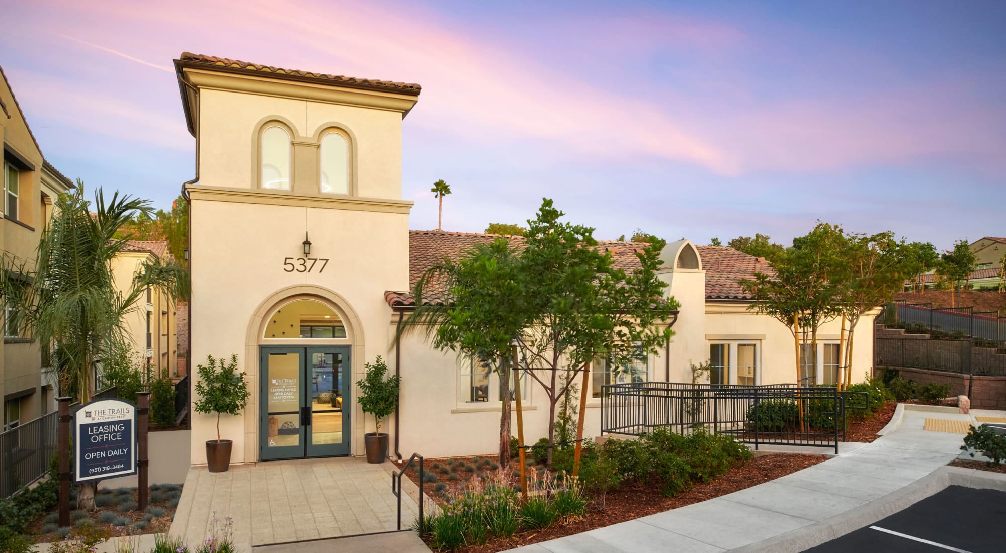 East Riverside CA Apartments For Rent The Trails At Canyon Crest East Riverside CA Apartments For Rent The Trails At Canyon Crest